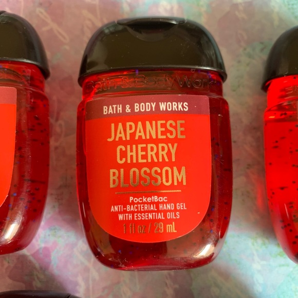Bath & Body Works PocketBac- 5pc - Picture 2 of 3